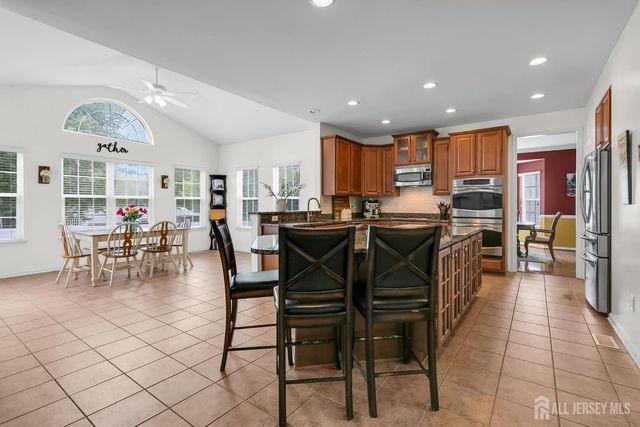 17 Carriage Way, Barnegat, NJ 08005