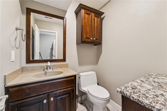 8308 Tomashaw Street, Lenexa, KS 66219