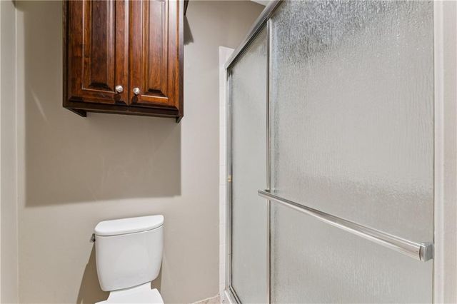 8308 Tomashaw Street, Lenexa, KS 66219