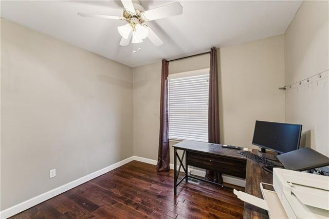 8308 Tomashaw Street, Lenexa, KS 66219