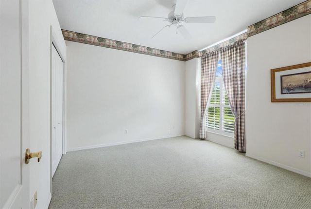 9402 FOREST HILLS CIRCLE, Sarasota, FL 34238