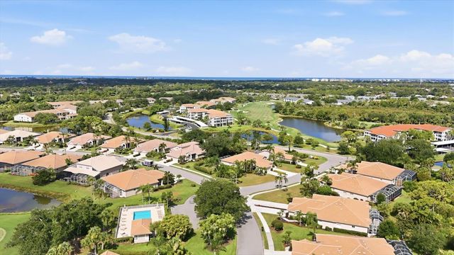 9402 FOREST HILLS CIRCLE, Sarasota, FL 34238