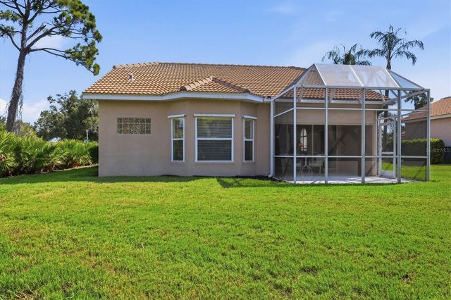 9402 FOREST HILLS CIRCLE, Sarasota, FL 34238