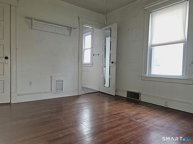 74 Burlington Avenue, Bristol, CT 06010