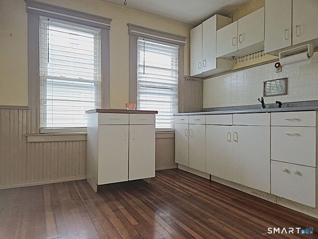 74 Burlington Avenue, Bristol, CT 06010