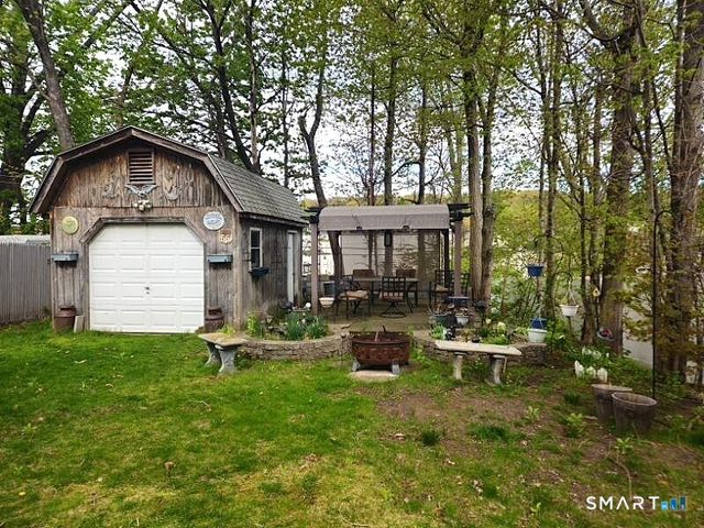 74 Burlington Avenue, Bristol, CT 06010