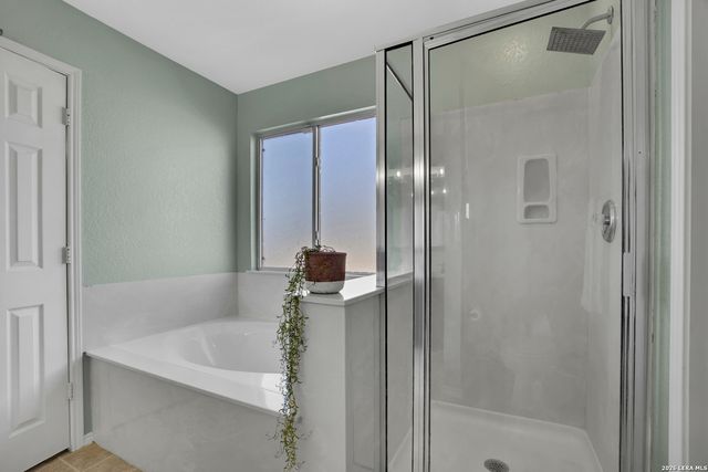 423 Prato Brezza, San Antonio, TX 78253