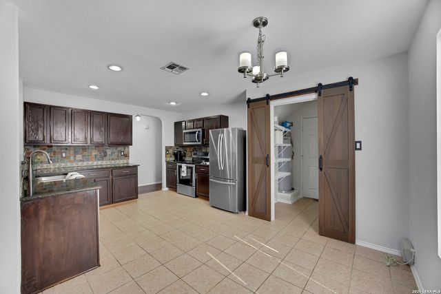 423 Prato Brezza, San Antonio, TX 78253