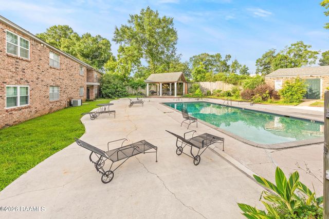 3121 Johnston Street 219, Lafayette, LA 70503