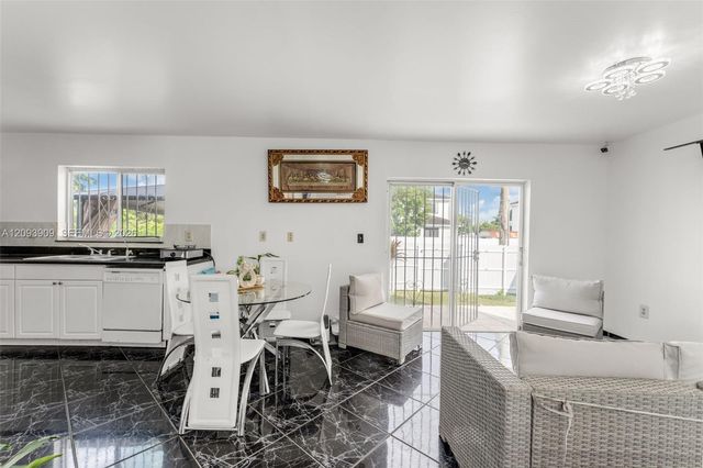 15815 SW 299th Terrace, Homestead, FL 33033