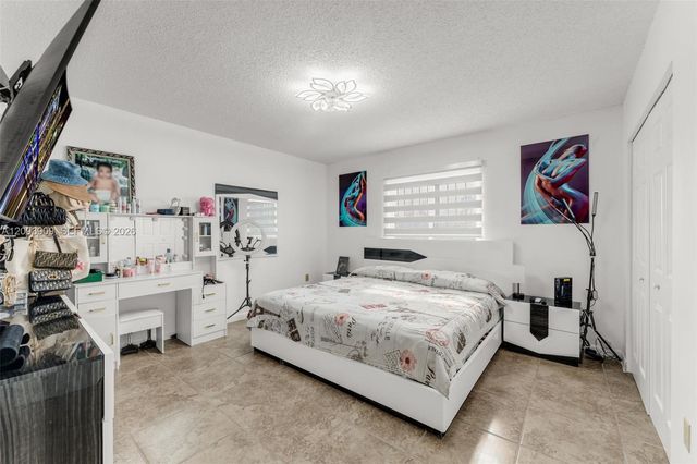 15815 SW 299th Terrace, Homestead, FL 33033