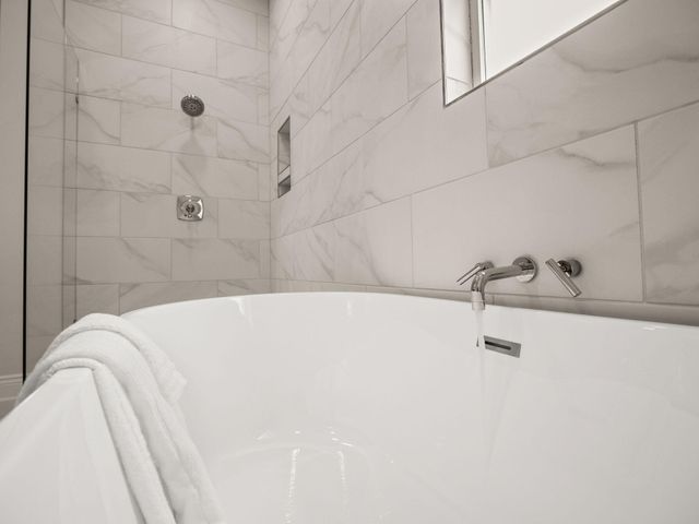 107 EAST NORTH STREET, Leesville, LA 71446