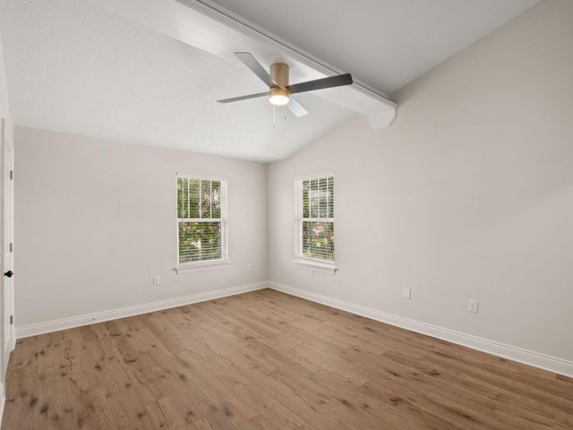 107 EAST NORTH STREET, Leesville, LA 71446