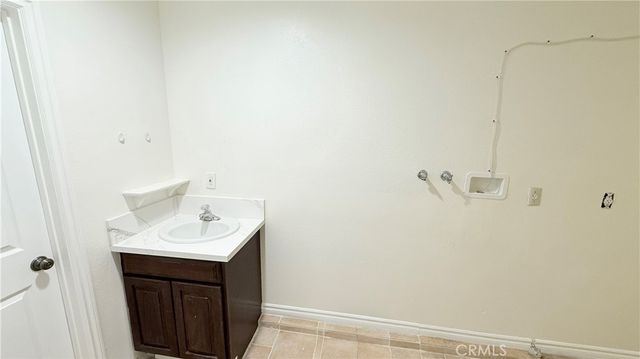 11389 Hesperia, Hesperia, CA 92345