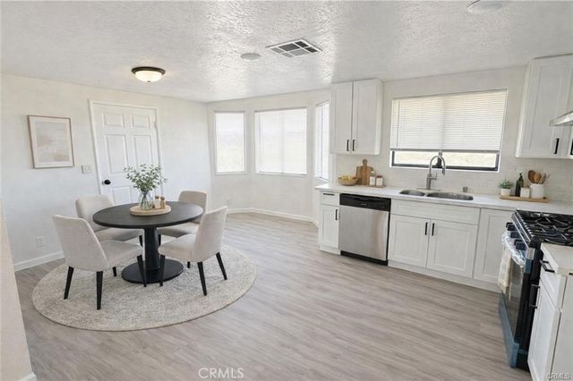 11389 Hesperia, Hesperia, CA 92345