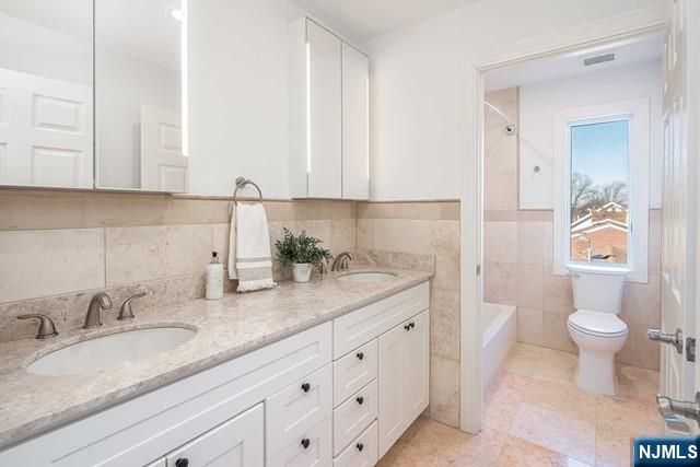 223 Hillcrest Drive, Paramus, NJ 07652