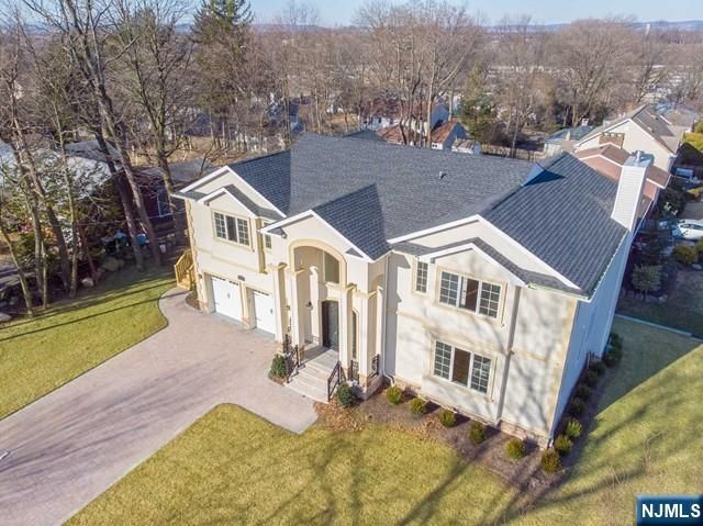 223 Hillcrest Drive, Paramus, NJ 07652