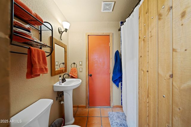 48236 N 519TH Avenue, Aguila, AZ 85320