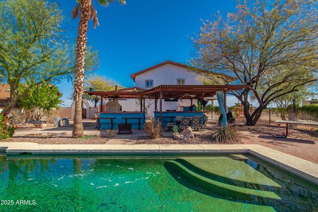 48236 N 519TH Avenue, Aguila, AZ 85320