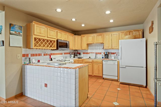 48236 N 519TH Avenue, Aguila, AZ 85320