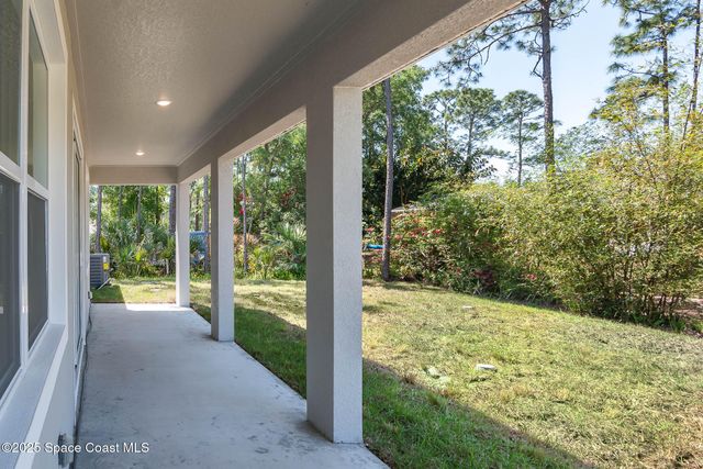 3274 Foresman SE, Palm Bay, FL 32909