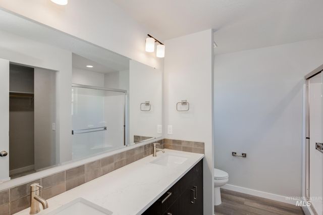 4953 S Amorita Ave, Meridian, ID 83642