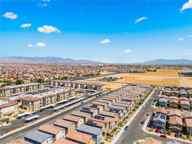 9998 Ullom Drive, Las Vegas, NV 89141