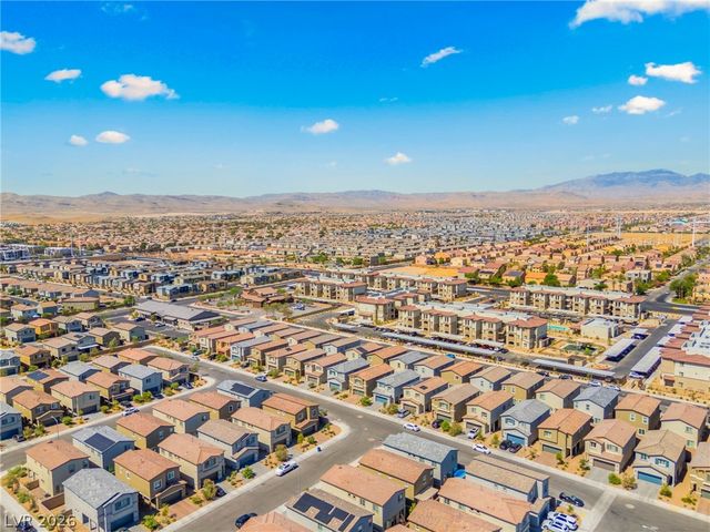 9998 Ullom Drive, Las Vegas, NV 89141