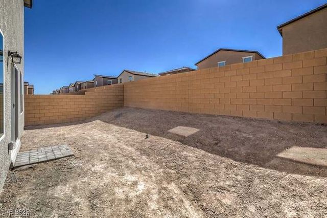 9998 Ullom Drive, Las Vegas, NV 89141
