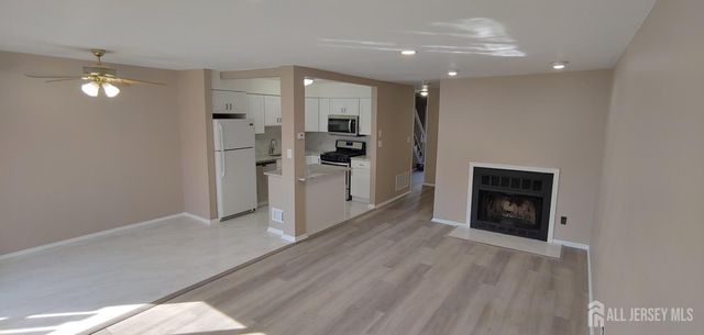 161 Penn Court, Old Bridge, NJ 07747