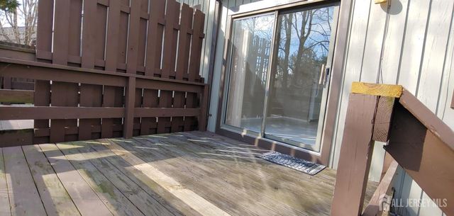 161 Penn Court, Old Bridge, NJ 07747