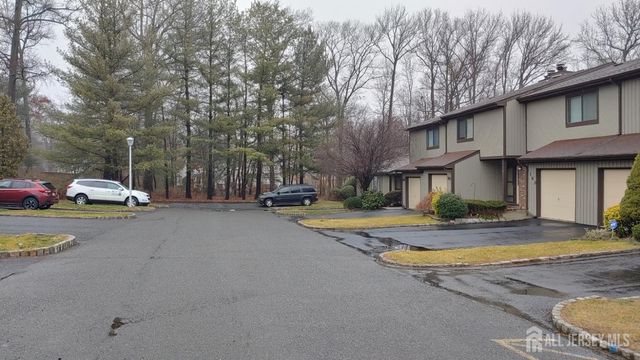 161 Penn Court, Old Bridge, NJ 07747