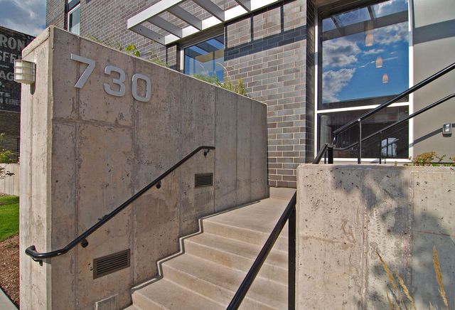 730 4th Street 206, Minneapolis, MN 55401