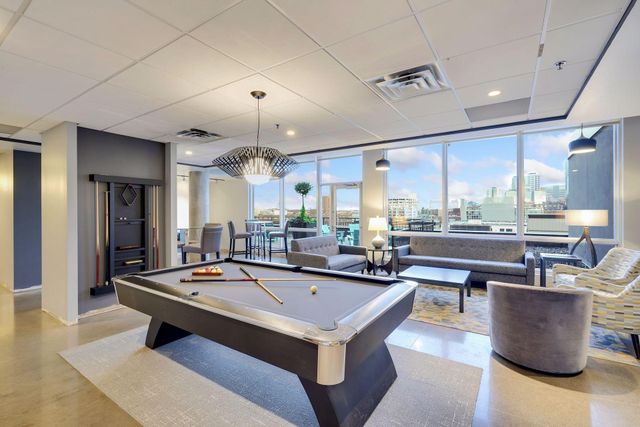 730 4th Street 206, Minneapolis, MN 55401