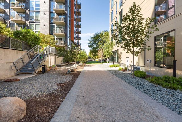 730 4th Street 206, Minneapolis, MN 55401