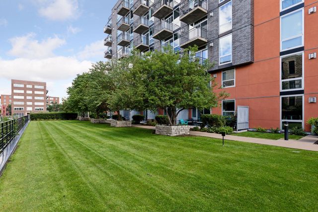 730 4th Street 206, Minneapolis, MN 55401