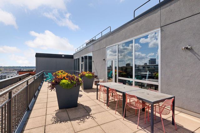 730 4th Street 206, Minneapolis, MN 55401
