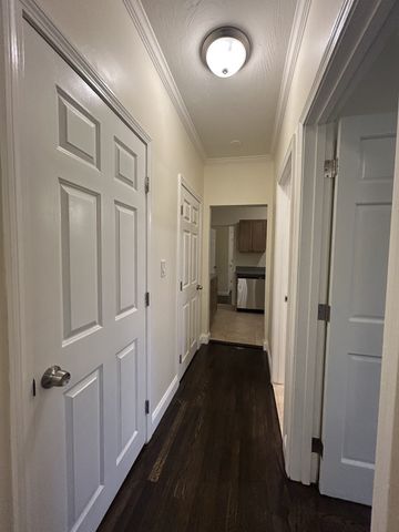 435 Walnut Ave 9, Boston, MA 02130