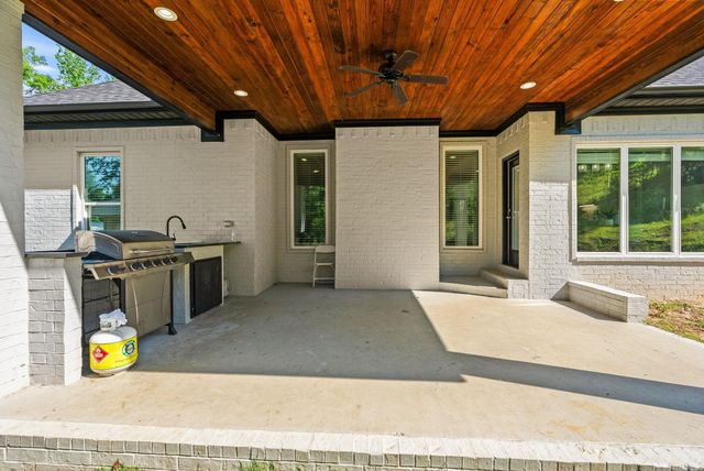 16005 Shirley Drive, Alexander, AR 72002
