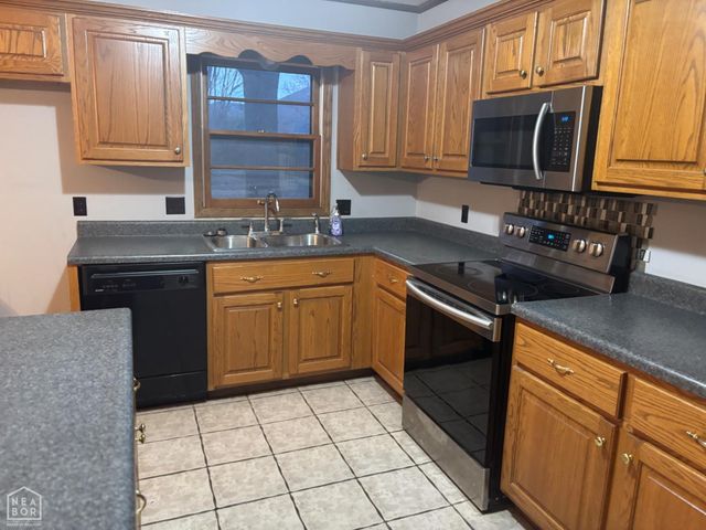 910 Oakland Drive, Jonesboro, AR 72404