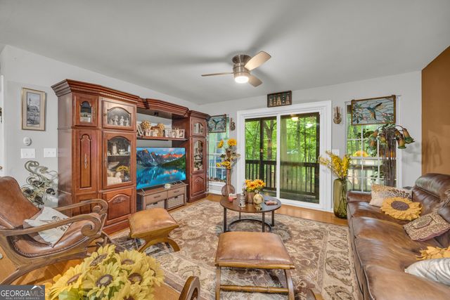 26 Chief Lane, Hartwell, GA 30643