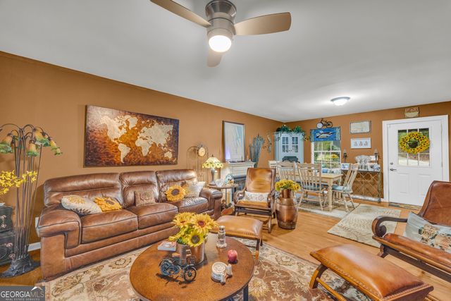 26 Chief Lane, Hartwell, GA 30643