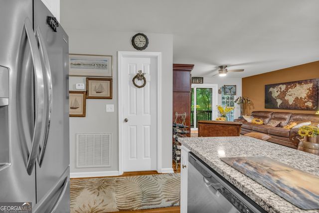 26 Chief Lane, Hartwell, GA 30643