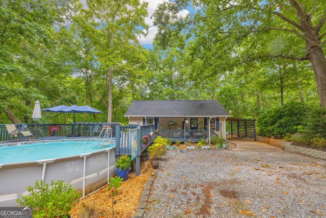 26 Chief Lane, Hartwell, GA 30643