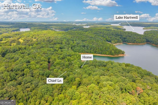 26 Chief Lane, Hartwell, GA 30643