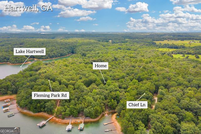 26 Chief Lane, Hartwell, GA 30643