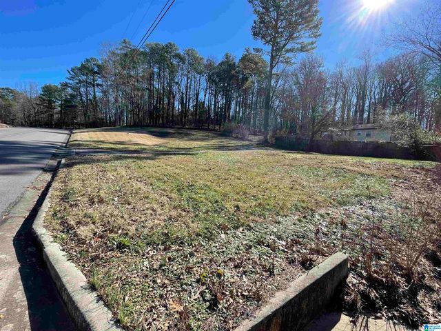 1408 MAPLE DRIVE NW, Cullman, AL 35055