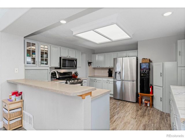 10473 Sunburst Avenue, Longmont, CO 80504