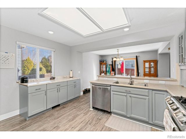 10473 Sunburst Avenue, Longmont, CO 80504