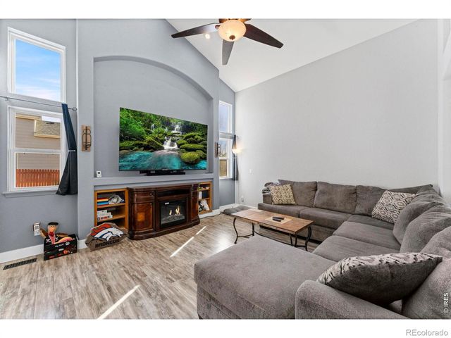 10473 Sunburst Avenue, Longmont, CO 80504